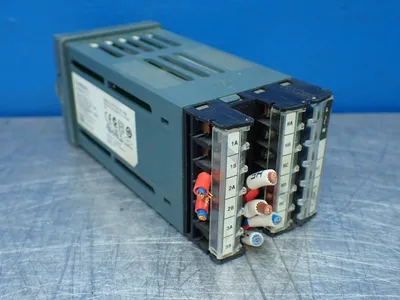 USED EUROTHERM 2216E/AL/VH/R1/R1/RF/2YM/ENG/XXXXX/EU0523