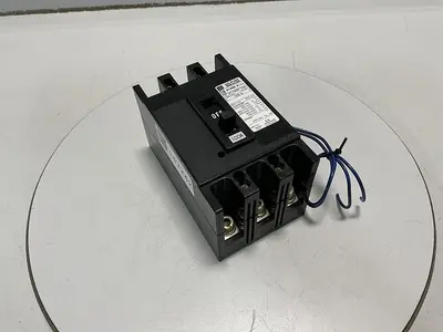 USED TOSHIBA E100C 3