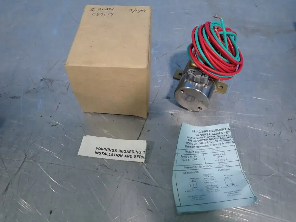 New | in-Stock VERSA ESM330146CGMNWE14A120 Solenoid Valves Ohio US | HGR 24 #864317