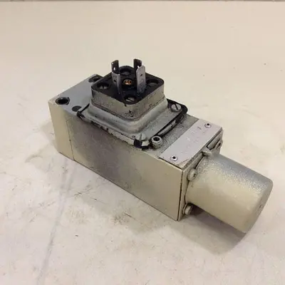USED REXROTH HED 4 0P 16/100 K14/V/5 S