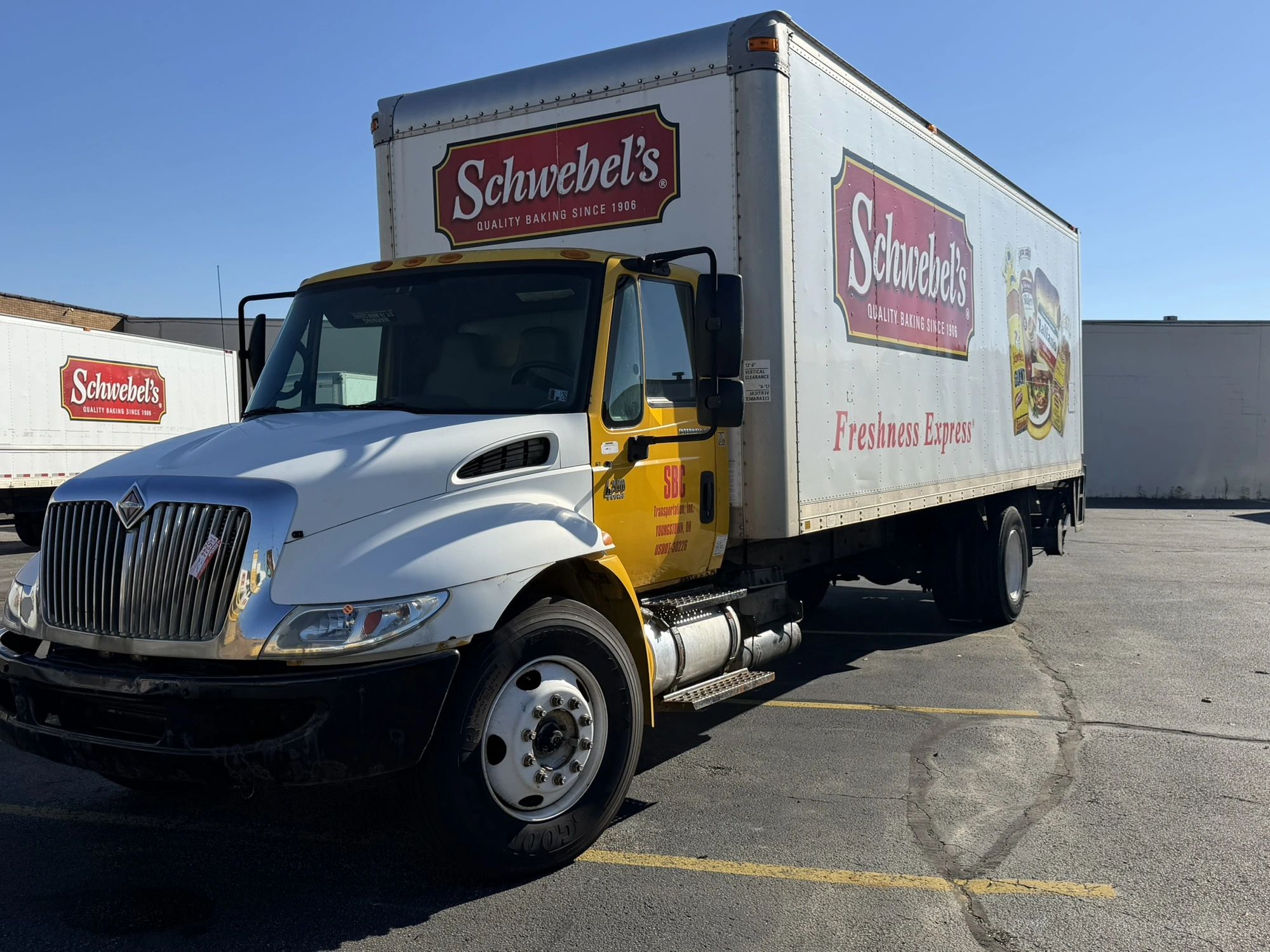 Used 2005 INTERNATIONAL 4300SBA4X2 Box trucks Ohio US | Miedema Asset Management Group #1578047