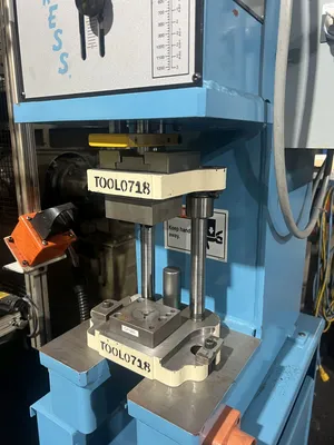USED 2003 MULTIPRESS MULTIPRESS W6A-3 PRESS