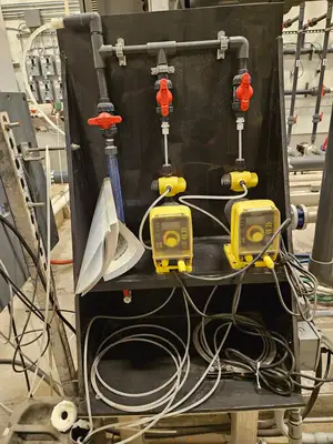 USED 2011 CORIX UV-200-2