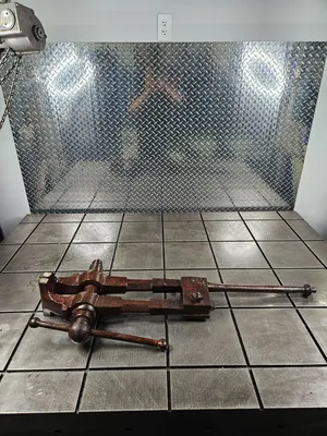 IRON CITY BLACKSMITH POST VISE Tooling | GMT (12)