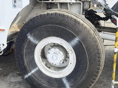 Used 2016 ROADTEC SB2500E Asphalt Pavers California US | Mittry Construction #1363534