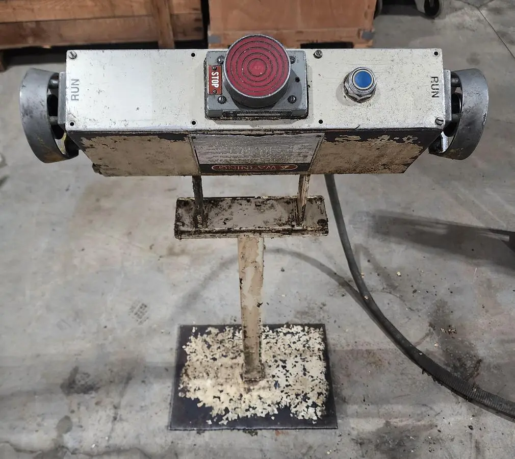 Press T-Stand Run Station / E-Stop