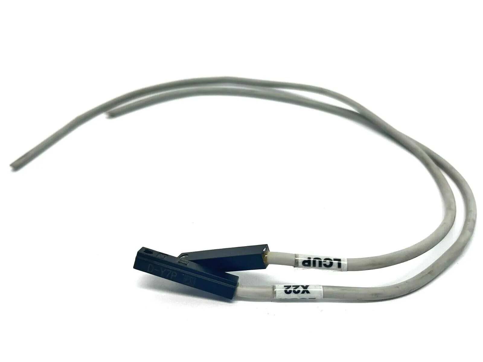 D-Y7P | SMC  Solid State Auto Switch 12" Cable LOT OF 2 - Used
