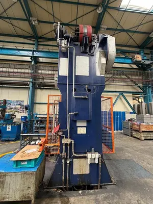 Used 1978 ERFURT PKNT 160 Isostatic Presses CZ | Amaron s.r.o. #1485510