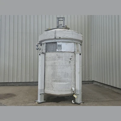 2,200 Gallon SS Jacketed Pressure Mix Tank with 7.5HP Agitator