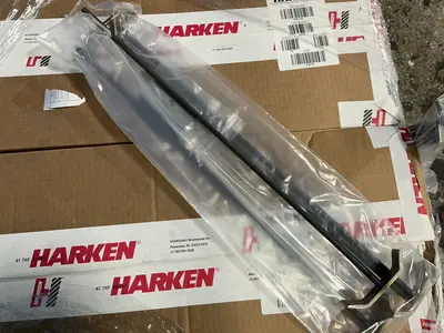 Used _UNKNOWN_ TBS22U Misc Fasteners Ohio US | HGR 24 #1358980