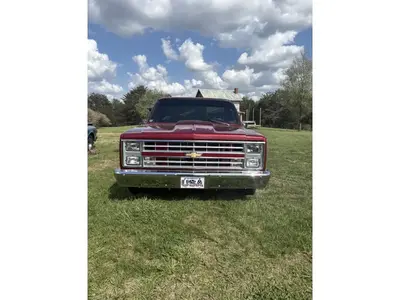 Used 1986 CHEVROLET C10 Pickup Trucks North Carolina US | Levan Equipment #1546321