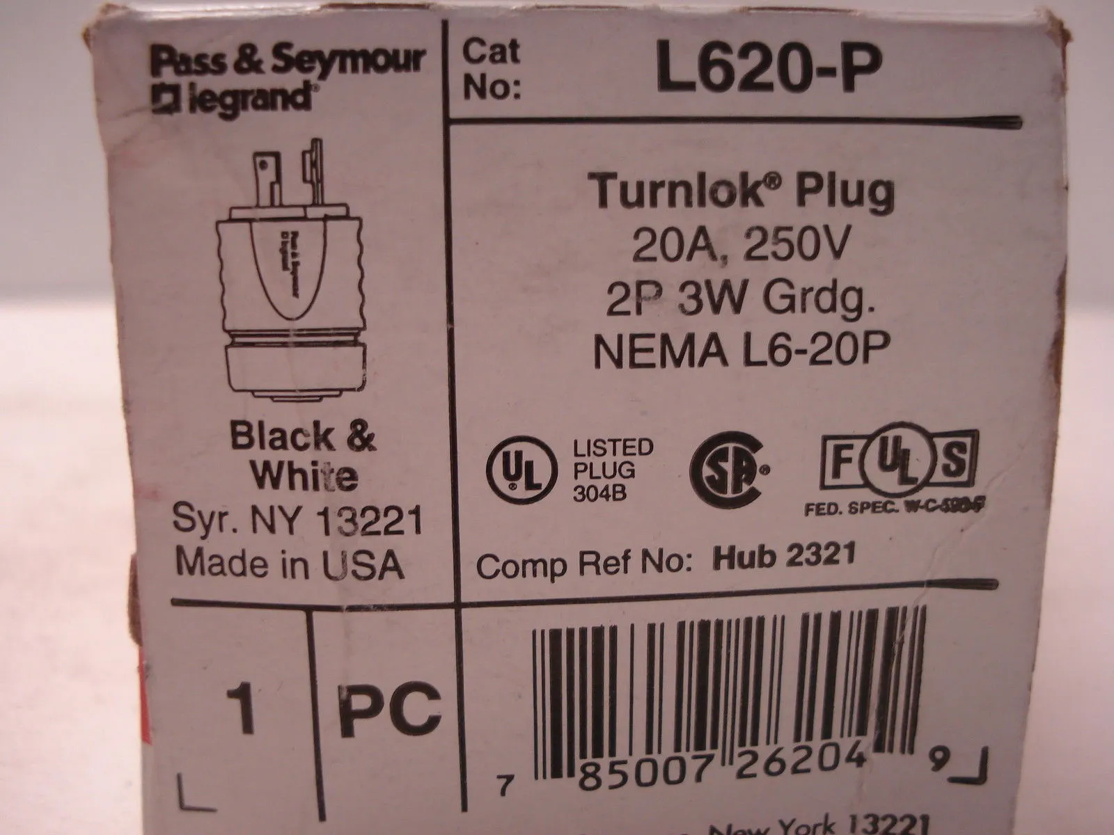 NEW PASS & SEYMOUR L620-P TURNLOK PLUG