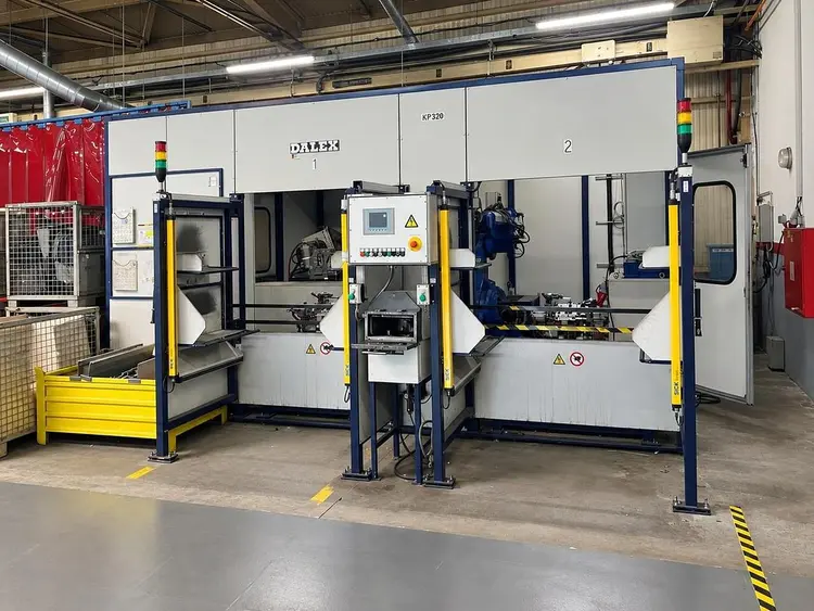 Used 2013 DALEX KP 320 Robotic Welding Cells CZ | Amaron s.r.o. #1573127