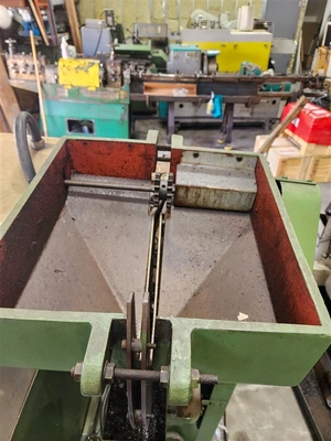 1997 TOWA TO-4A Uncategorized | Barbarotto Int'l Sales Corp (9)
