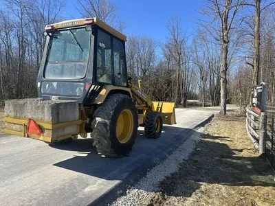 1996 JOHN DEERE 410D Wheel Loader | Title Equipment & Recreation Inc. (3)