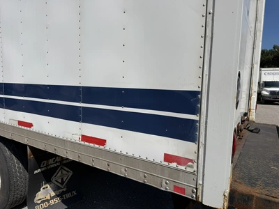 Used 2007 INTERNATIONAL 4300SBA4X2 Box trucks Indiana US | Miedema Asset Management Group #1414581