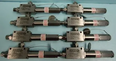 QTY. 8. PARKER / AUTOCLAVE ENGINEERS MEDIUM TO HIG...