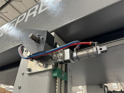Used 2018 CVM WEPRESS TWIN EP/720 Case Clamps California US | MachineryMax #1474613