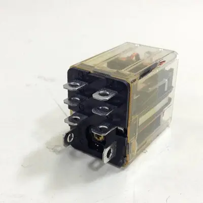 USED ALLEN BRADLEY 700-HF32Z24-4-33 SER A
