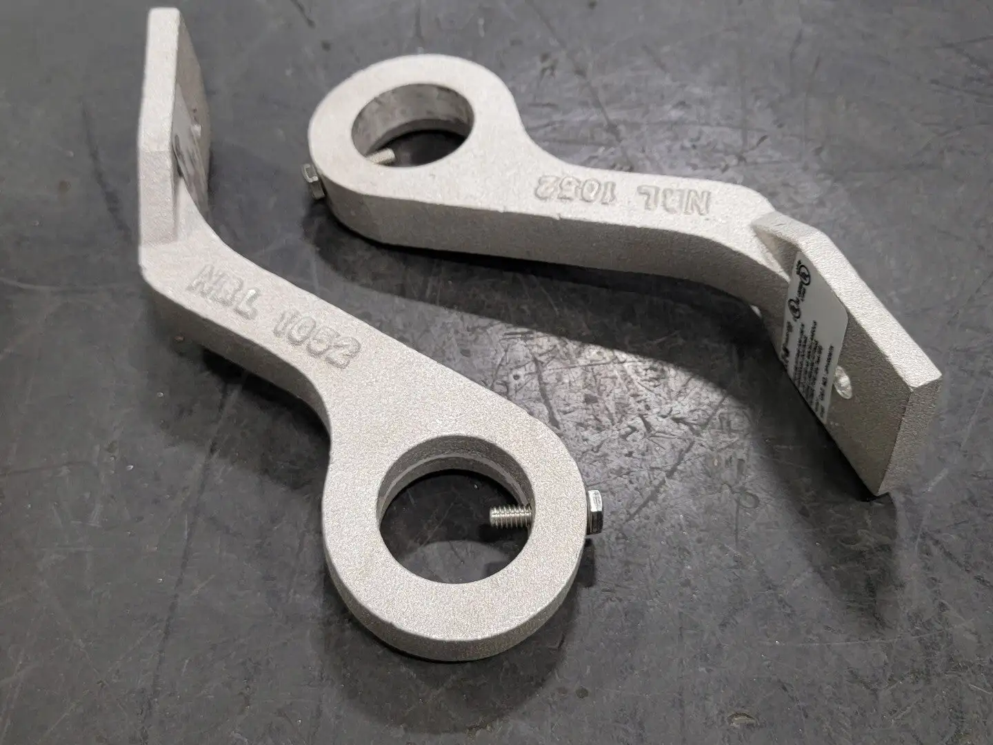 NEW CROUSE-HINDS DP1052MTK