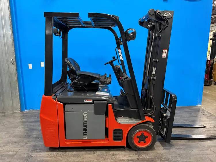 Used 2019 LINDE E18 3-Wheel Stand up Electric Counterbalance Forklifts Minnesota US | Birnstengel Equipment #1550221