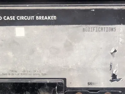 Square D MAF36800 Molded Case Circuit Breaker 800A 600VAC 3 Pole Used