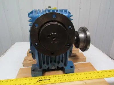 Textron Cone DRIVE H040-5 OPTION 51 Gearbox Dual output shafts speed reducer