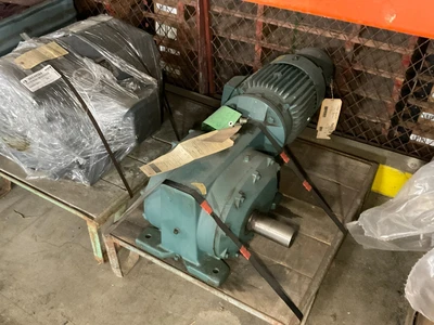 Used Reliance _UNKNOWN_ Misc Industrial Equipment New York US | ISP Equipment Group #1318931
