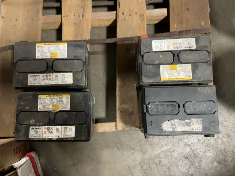 Used ACDELCO _UNKNOWN_ Batteries Michigan US | Miedema Asset Management Group #1322128