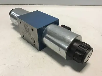 USED REXROTH 54WE10J33/CG24N9K4