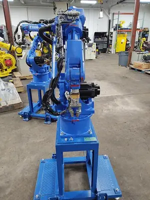 USED 2013 YASKAWA MOTOMAN MH6-10