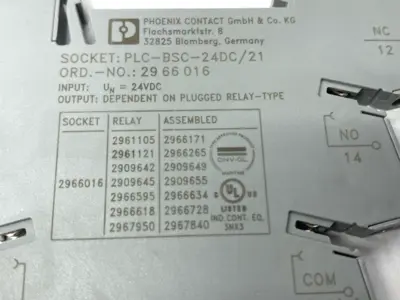 USED PHOENIX CONTACT PLUG-IN SOCKET BASE 2966015 W/ 2966595 RELAY