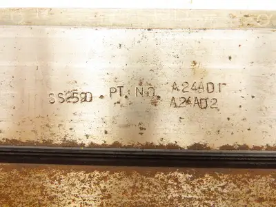 Press Brake Die 24-1/2" Long 11/128" Offset 1/2" Tang 1-17/64" Wide Set