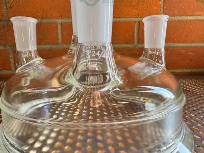 Used CHEMGLASS 10L REACTION VESSEL 5 NECK LID 200MM, 45/50 CENTER NECK 4-24/40 NECKS Glassware - Other California US | Equipment Lab #1411867