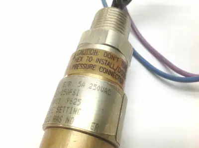 RSW-191 | Omega Engineering  Solid State Pressure Switch 10-150 PSI 5A 250 VAC - Used