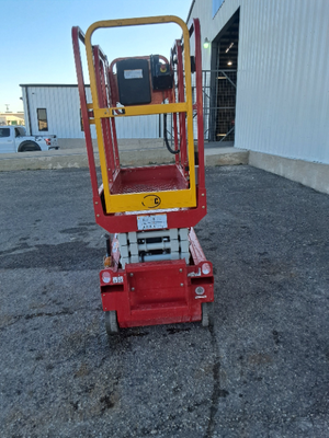 USED 2023 MEC 1330SE