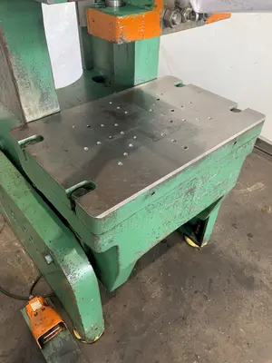 USED 1979 BLISS C-60