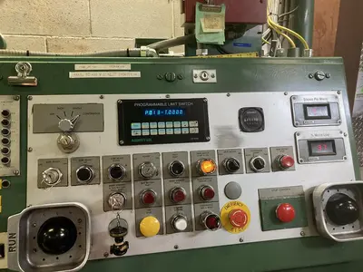 USED 1994 MINSTER E2-200