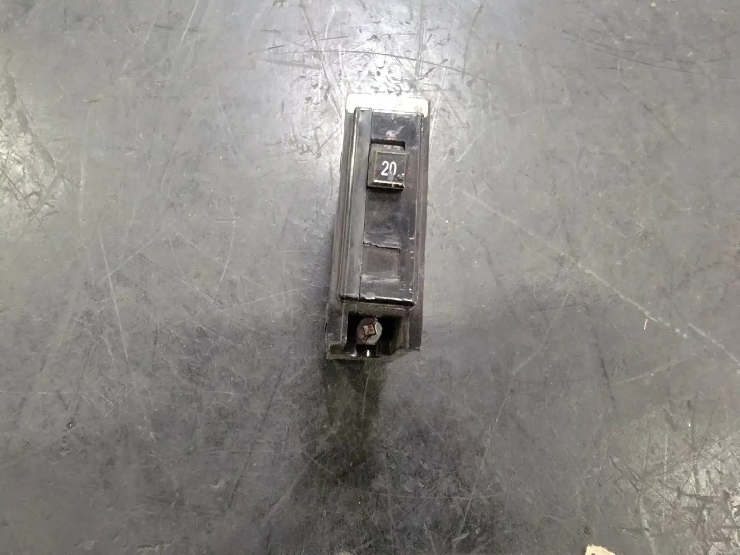 NEW EATON CUTLER-HAMMER BA120
