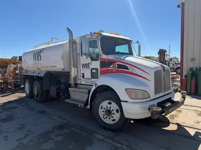 USED 2018 Kenworth T370