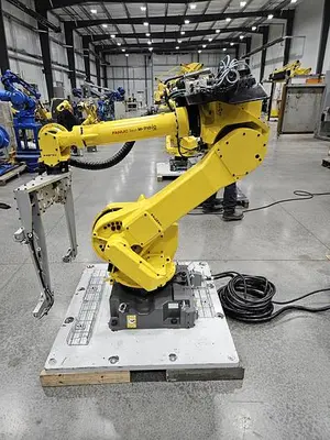 USED FANUC M-710IC/70