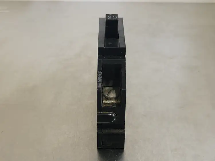 Used SYLVANIA Q120 Switchgears British Columbia CA | Lenmark #241507