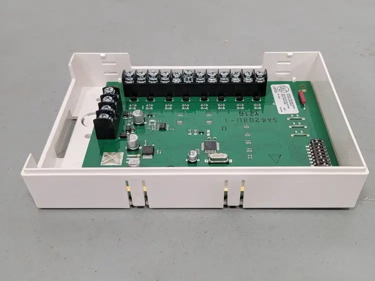 Used HONEYWELL 4208U Misc Electrical & Power Parts British Columbia CA | Lenmark #250561