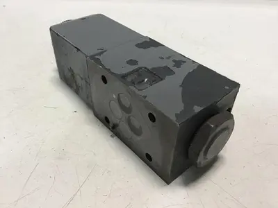 USED VICKERS DG4V-3-2AL-M-U-HL7-60