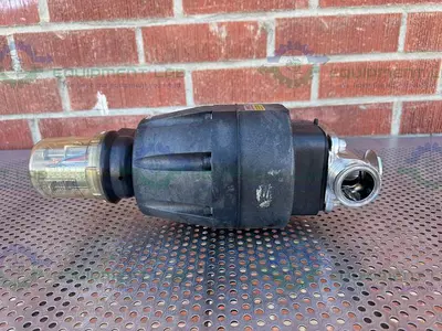 USED ITT PURE-FLO DIAPHRAGM VALVES 90PSI  3 WAY VALVE W/ 1" TO 1/2" SANITARY FITTING