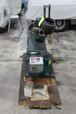 FERGUSON 2710 PICKOMATIC | Levy Recovery Group (2)