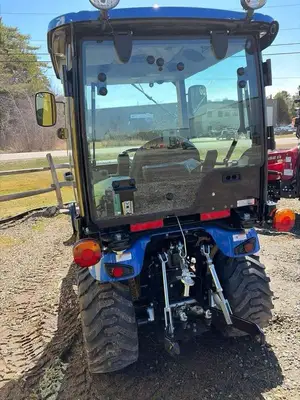 New | in-Stock 2025 NEW HOLLAND WORKMASTER 25S Sub-Compact & Compact Tractors Maine US | Beauregard Equipment #1511287