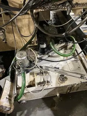 USED 2000 OKUMA MC-V4020