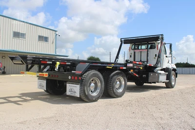 Used 2018 FREIGHTLINER 114SD Rolloff Trucks Texas US | Roll Off Truck World #1491745