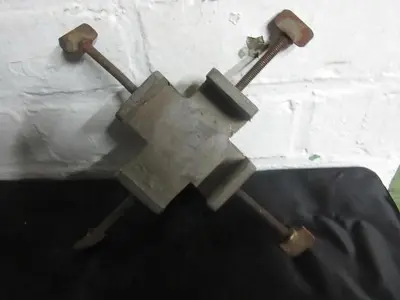 1861-385 RARE ANTIQUE ORNAMENTAL & ENGINE TURNING WORK HOLDING VISE
